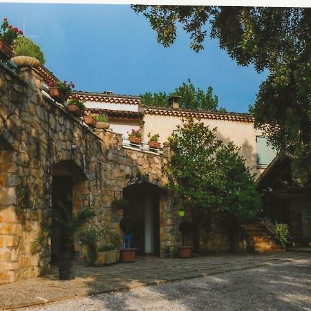 "Le Pigeonnier" Chambre D'Hote Piegros-la-Clastre ภายนอก รูปภาพ