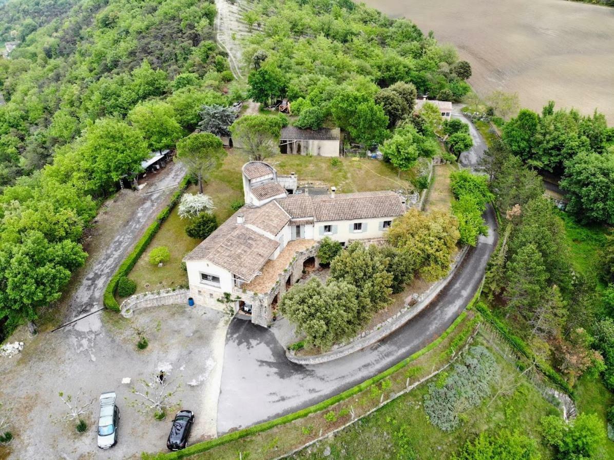 "Le Pigeonnier" Chambre D'Hote Piegros-la-Clastre ภายนอก รูปภาพ